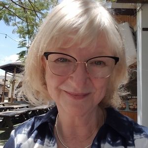 Meet your Posher, Patricia